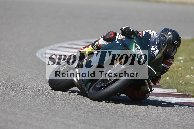 /06 08.04.2026 Cornu Master School ADR/Gruppe blau/21